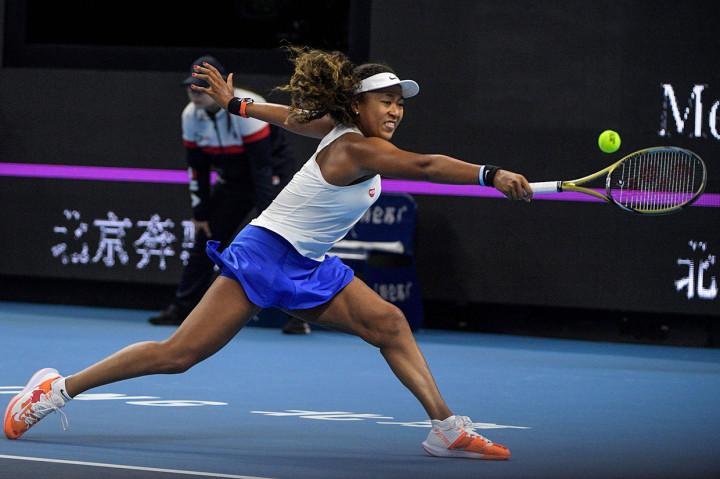 Petenis Jepang berusia 21 tahun itu melaju ke semifinal setelah meraih kemenangan 5-7, 6-3, 6-4 dalam waktu lebih dari dua jam.