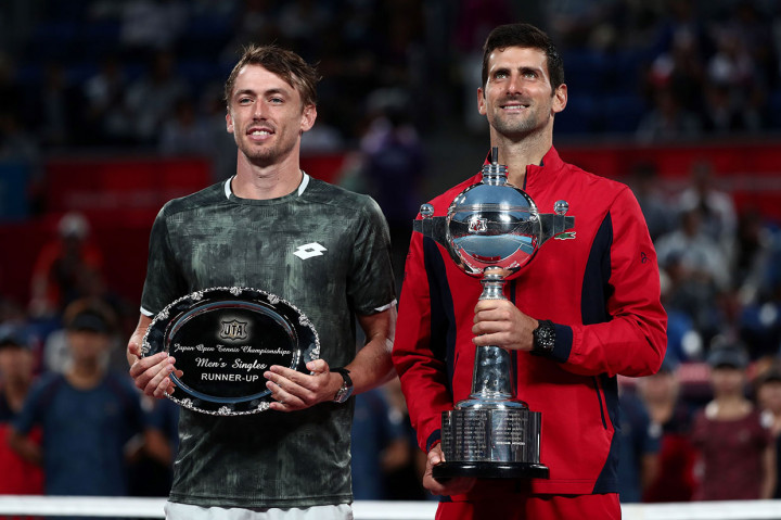Petenis nomor satu dunia tersebut meraih gelar Jepang Terbuka usai menundukkan petenis kualifikasi asal Australia John Millman dua set langsung dengan skor 6-3 dan 6-2. 