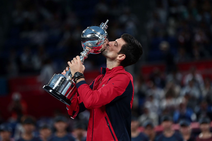 Djokovic menjadi petenis peringkat satu dunia ke-11 yang merengkuh gelar juara Jepang Terbuka.