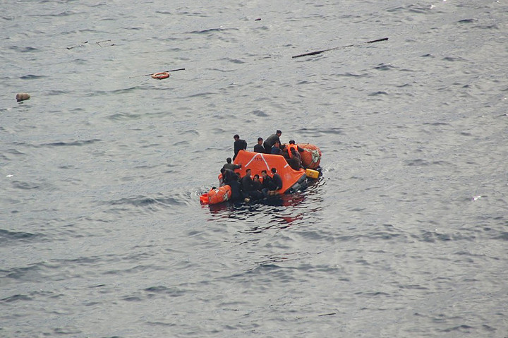 Kapal Korut dengan puluhan awak tersebut diyakini menangkap ikan di perairan Jepang secara ilegal.