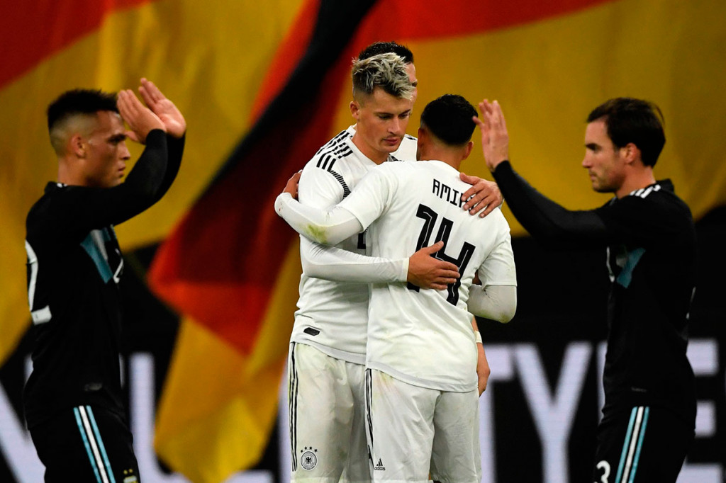 Tidak ada tambahan gol lagi hingga laga usai. Jerman harus puas ditahan imbang Argentina dengan skor akhir 2-2.