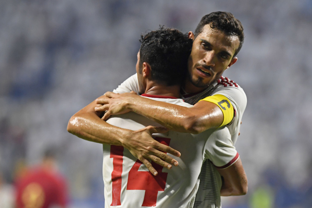 Gawang Indonesia kebobolan akibat tendangan dari pemain UEA, Khalil Ibrahim, yang membuat Indonesia kalah 0-1 di babak pertama.