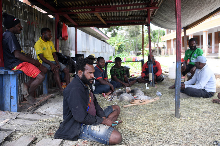 Posko yang terbentuk atas swadaya warga tersebut untuk guna menjaga keamanan wilayah setempat pascaaksi unjuk rasa yang berujung anarkis pada 23 September 2019.