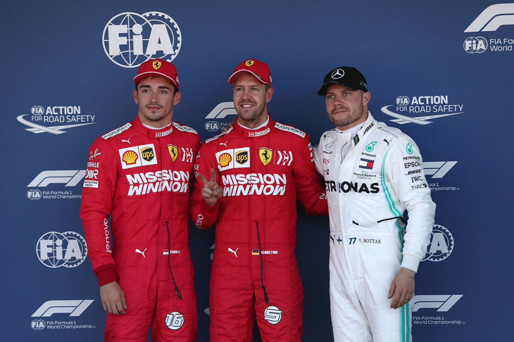 Pembalap asal Jerman itu mencatatkan waktu satu menit 27,064 detik, yang menjadi rekor baru di Sirkuit Suzuka, untuk start terdepan, diikuti oleh rekan satu timnya Charles Leclerc yang terpaut 0,189 detik di P2. Sementara pembalap Mercedes Valtteri Bottas dan Lewis Hamilton berada di urutan ketiga dan keempat.