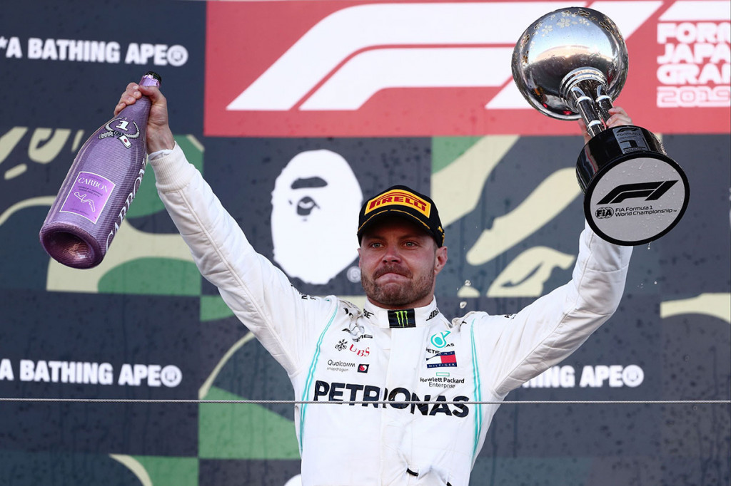 Pembalap Mercedes asal Finlandia Valterri Bottas memastikan diri menjadi juara F1 GP Jepang, mengungguli pembalap Ferrari Sebastian Vettel dan rekan setimnya asal Inggris Lewis Hamilton.