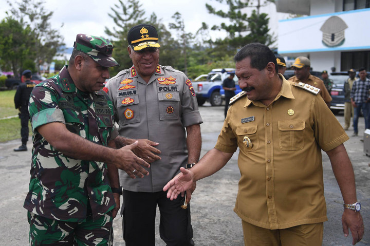 TNI dan Polri bersinergi untuk meningkatkan pengamanan di Wamena.