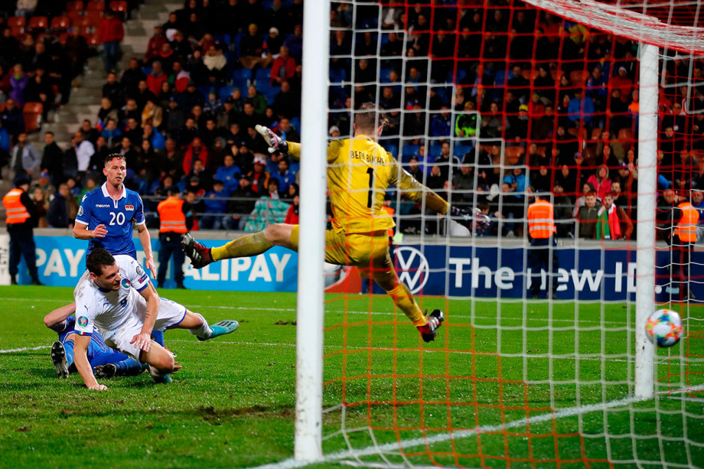 Di masa injury time Belotti menggenapi kemenangan timnya menjadi 5-0. Gol Belotti lagi-lagi dicetak lewat tandukan. Dengan kemenangan tersebut Italia memperpanjang rekor sempurna mereka di kualifikasi Piala Eropa 2020 menjadi delapan laga. Gli Azzurri kukuh di puncak klasemen dengan 24 poin.