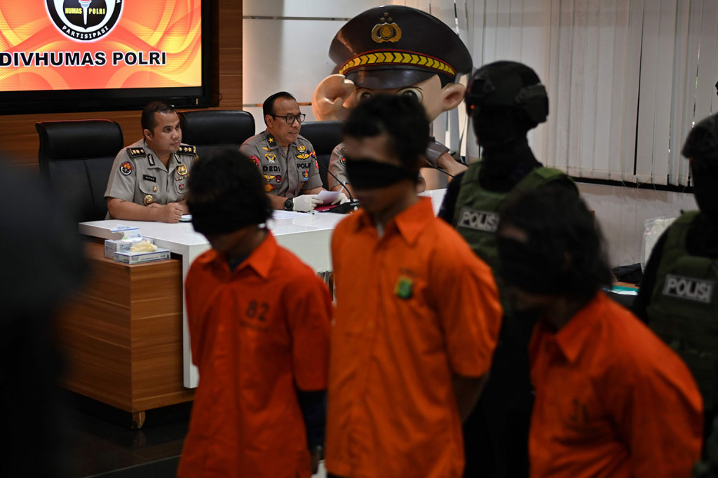 Hari ini diamankan empat orang,