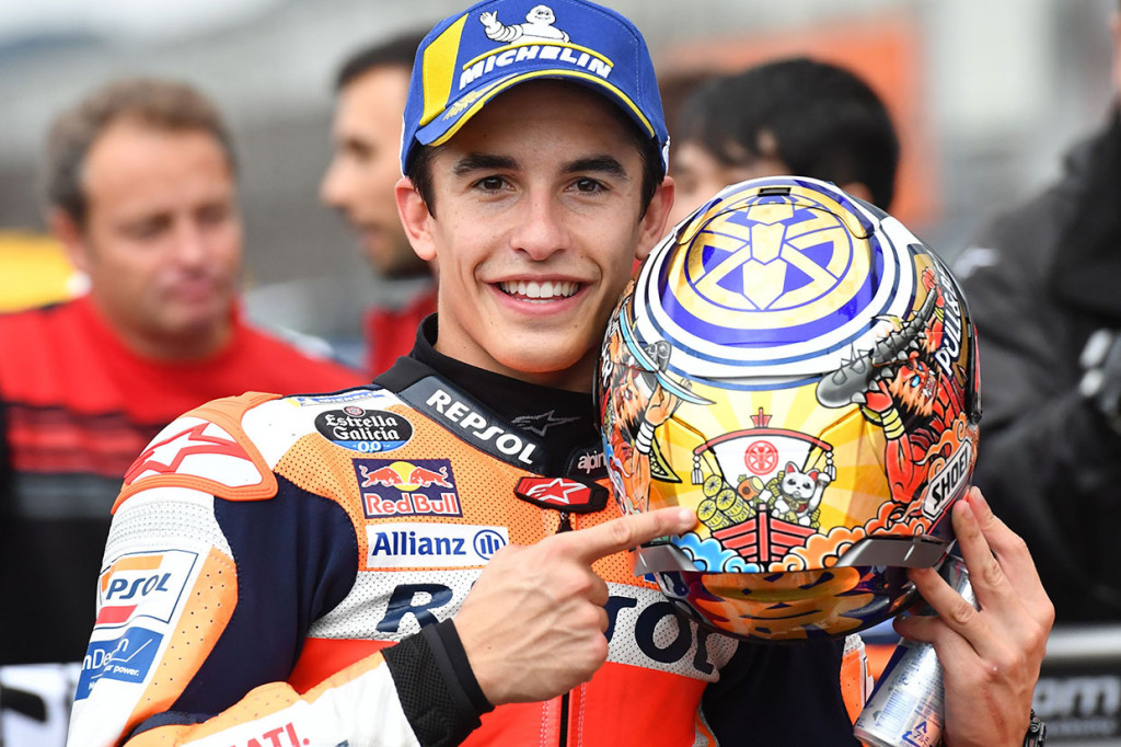 Pembalap Repsol Honda Marc Marquez melakukan selebrasi usai memastikan diri meraih pole position di MotoGP Jepang, Sabtu, 19 Oktobe 2019.