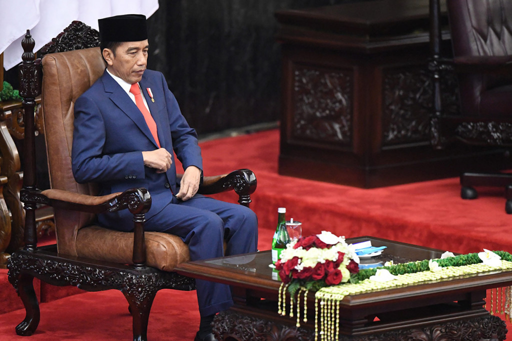 Presiden Joko Widodo mengikuti upacara pelantikan presiden dan Wakil Presiden di Gedung Nusantara, kompleks Parlemen, Senayan, Jakarta.