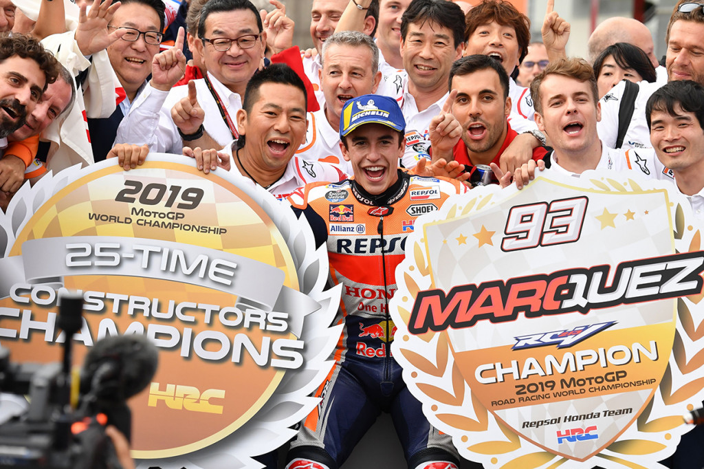 Kemenangan ini kian mempertegas status Marquez sebagai juara dunia MotoGP 2019. Hingga balapan di Jepang, pembalap asal Spanyol itu sudah mengoleksi 350 poin.