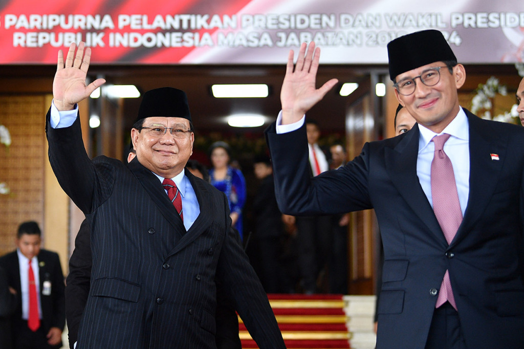 Calon presiden dan wakil presiden pada pilpres 2019, Prabowo Subianto dan Sandiaga Uno juga hadir dalam pelantikan Presiden dan Wakil Presiden terpilih Joko Widodo dan Maruf Amin di Gedung Nusantara, Kompleks Parlemen Senayan, Jakarta. Antara Foto/Sigid Kurniawan