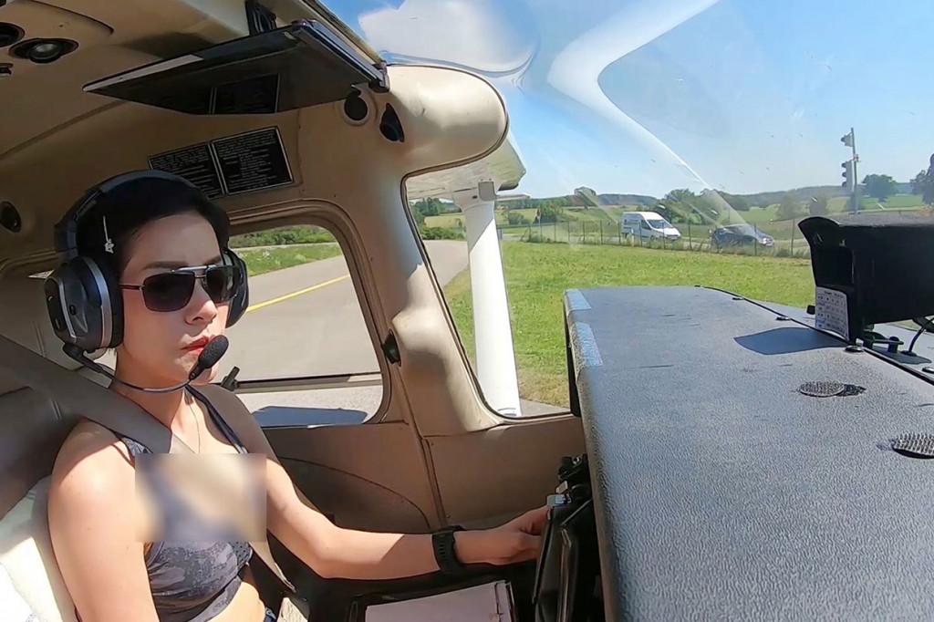 Penyataan istana juga menggambarkan Sineenat sebagai orang yang tidak bersyukur. 