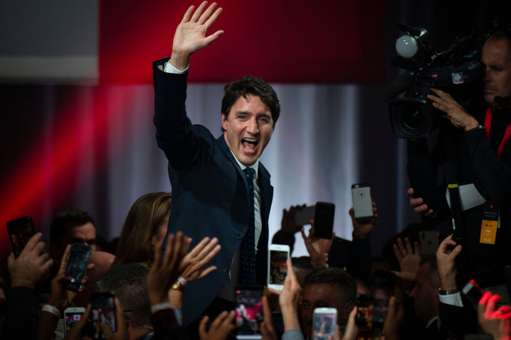 Meski demikian, Liberal gagal memperoleh suara mayoritas yakni 170 kursi. Trudeau punya waktu hingga Selasa untuk membentuk koalisi dengan beberapa partai guna membentuk pemerintahan. AFP Photo/Sebastien ST-JEAN