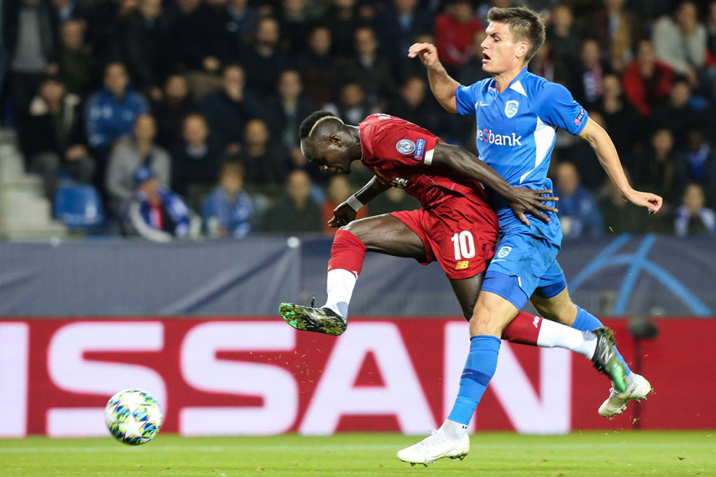 Setelahnya para pemain kedua kesebelasan saling berbalas melakukan serangan. Namun tidak ada tambahan gol hingga babak pertama usai.