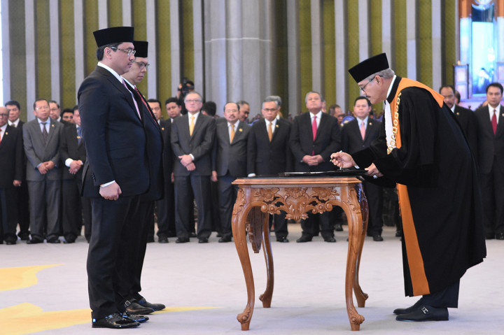 Ketua MA Hatta Ali resmi melantik Ketua dan Wakil Ketua BPK periode 2019-2024. 