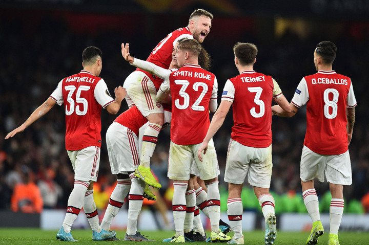 Kemenangan tersebut membuat Arsenal kukuh di puncak klasemen dengan 9 poin dari tiga laga, sementara Vitoria di posisi buncit dengan 0 poin.