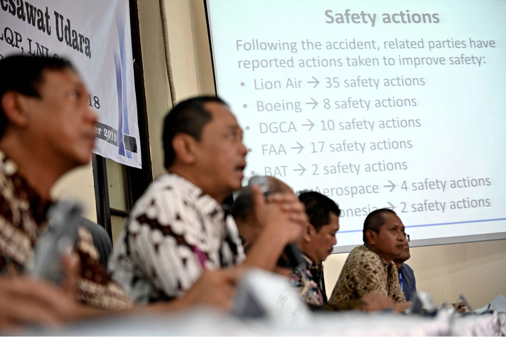 KNKT menyatakan ada sembilan faktor berkaitan yang menyebabkan kecelakaan Lion Air JT 610 di Perairan Karawang, Jawa Barat pada 29 Oktober 2018 lalu. AFP/Bay Ismoyo