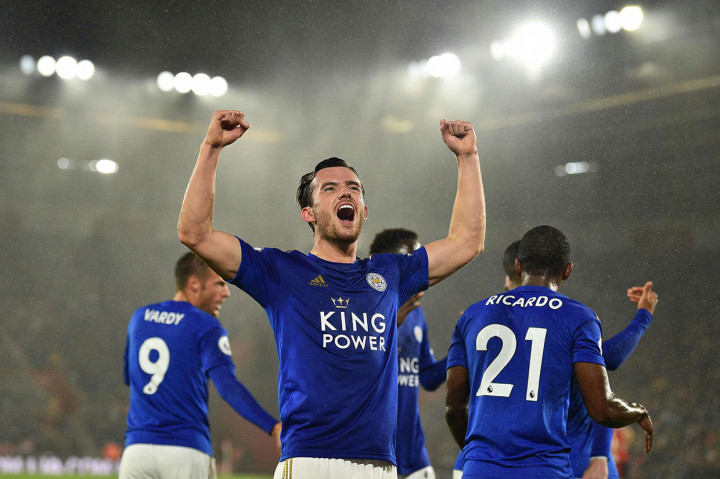 Ben Chilwell memulai pesta gol tim tamu di menit ke-10 dengan memanfaatkan rebound kiper Soton Angus Gunn. Dan kartu merah terhadap Ryan Bertrand dua menit kemudian - diberikan melalui VAR karena tekel terlambat pada Ayoze Perez - membuat Soton harus bermain dengan 10 orangr