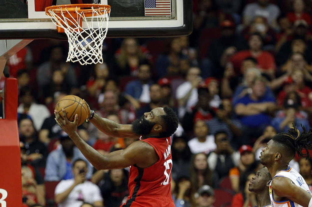 James Harden mengukir 40 poin dan tujuh assist untuk membantu Houston Rockets menundukkan tamunya Oklahoma City Thunder dengan skor 116-112, Selasa, 29 Oktober 2019 pagi WIB.