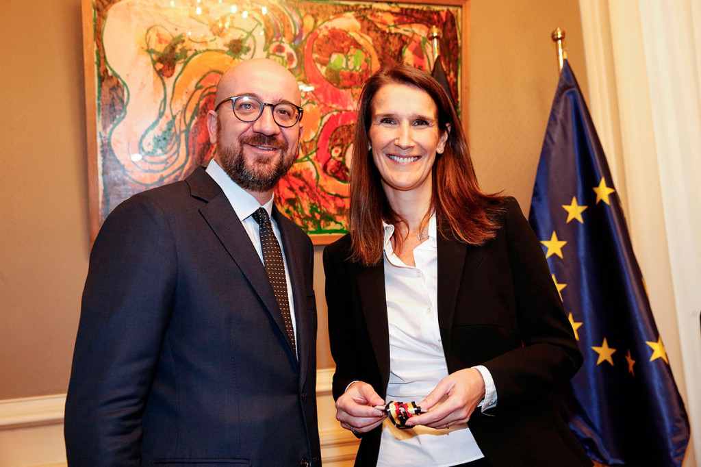 Wilmes, seorang francophone liberal, menggantikan Charles Michel yang akan menggantikan Donald Tusk sebagai Presiden Dewan Eropa pada Desember mendatang.