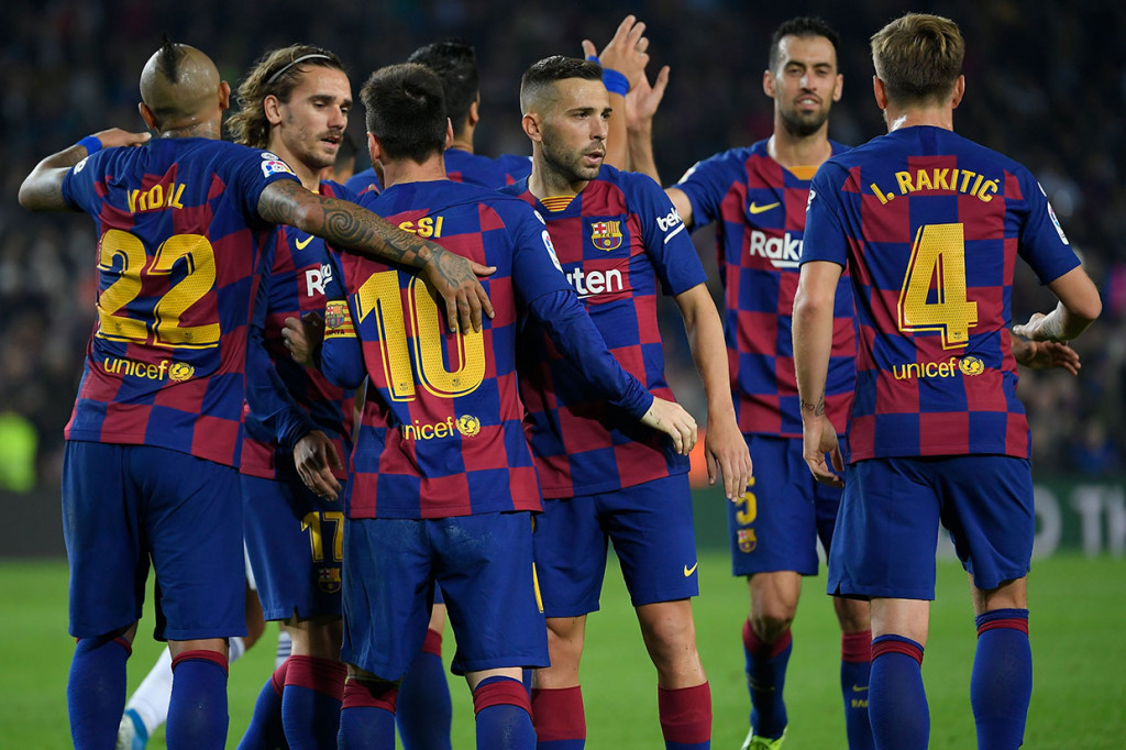Dengan kemenangan tersebut Barca naik ke puncak klasemen sementara Liga Spanyol dengan 22 poin dari 10 laga, menggeser Granada dengan 20 poin dari 9 pertandingan. Sementara Valladolid di urutan sembilan dengan 14 poin.