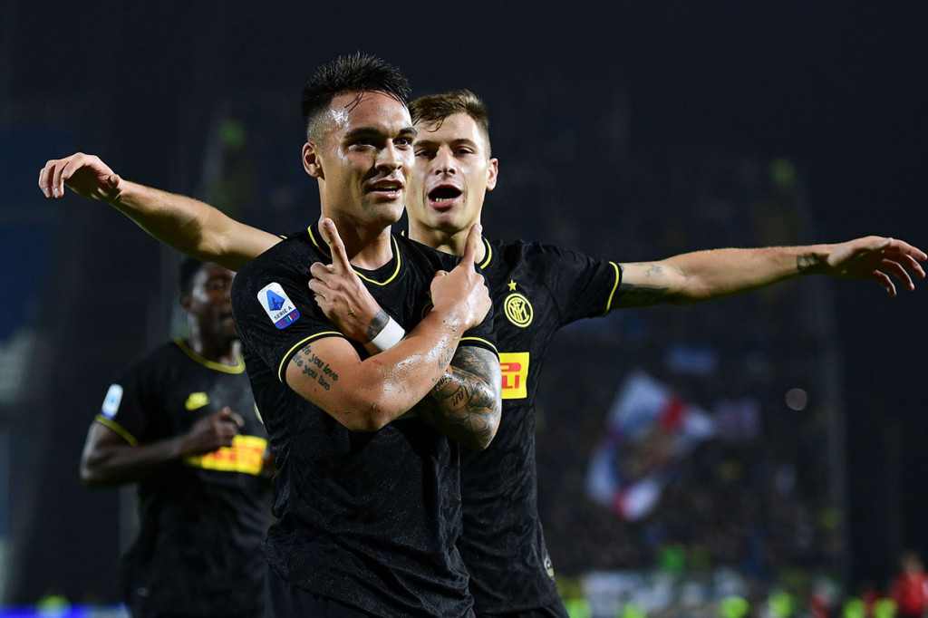 Tim tamu akhirnya berhasil membuka skor pada menit ke-23 lewat Lautaro Martinez. Tembakan pemain depan asal Argentina tersebut sempat membentur bek Brescia yang membuat kiper Enrico Alfonso mati langkah. Skor 1-0 bertahan hingga jeda.