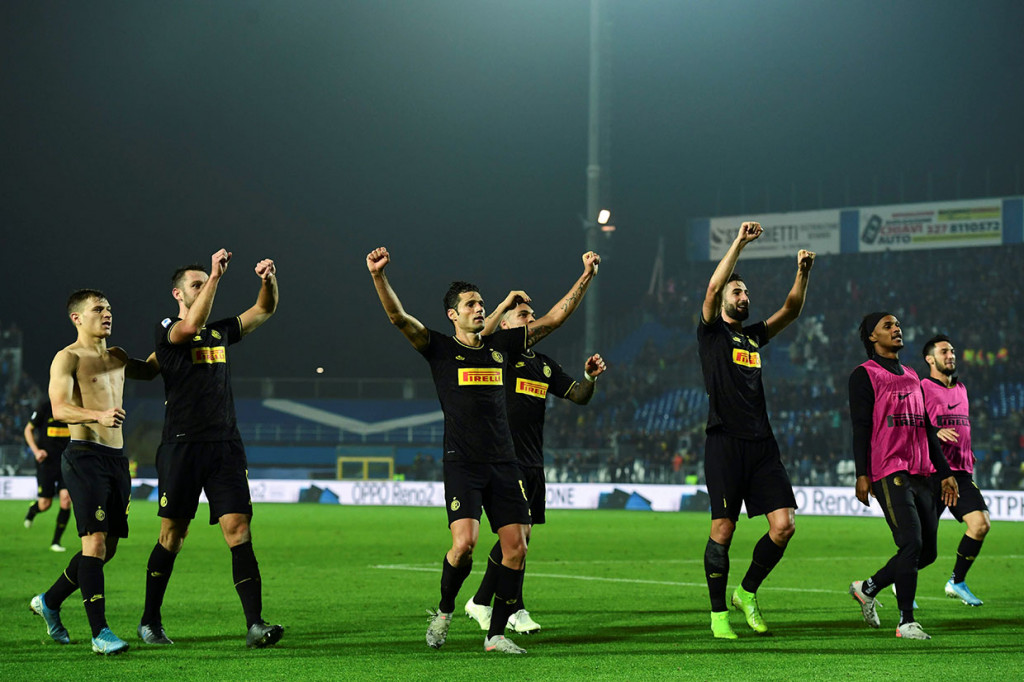 Dengan hasil tersebut Inter untuk sementara memuncaki klasemen Serie A dengan 25 poin dari 10 laga. Juve berada di peringkat kedua dengan 23 poin dam akan bertanding melawan Genoa, Kamis, 31 Oktober 2019 dini hari WIB. Sementara Brescia di urutan 18 dengan 7 poin.