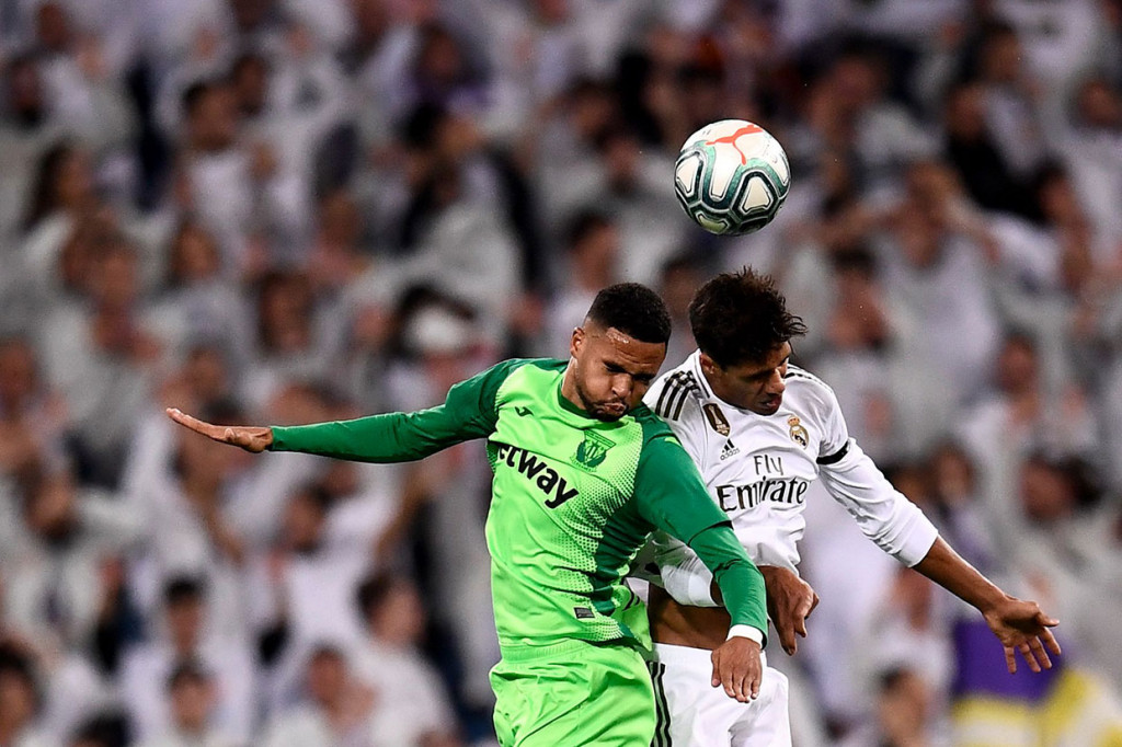 Mengawali babak kedua, Leganes melalui Youssef En-Nesyri dan Jonathan Silva terus berusaha menekan tim tuan rumah. Upaya yang dilakukan memang beberapa kali mengancam pertahanan Madrid. Namun, semuanya mampu diatasi.   