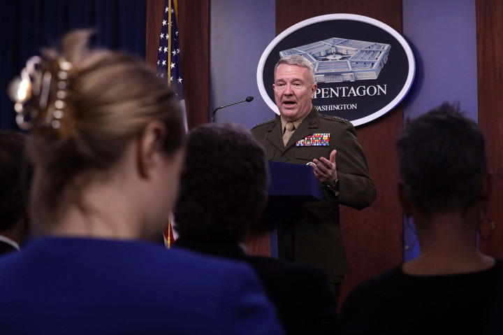 McKenzie mengatakan, gagasan untuk menghancurkan kompleks itu untuk memastikan bahwa kawasan tersebut tidak akan menjadi kuil atau tempat mengenang Baghdadi. AFP Photo/Alex Wong