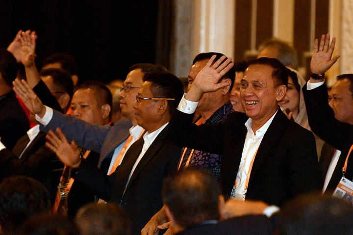 Iwan Bule memperoleh 82 suara dari total 85 suara voters, mengalahkan dua calon ketua umum lainnya, Rahim Soekasah dan Arif Putra Wicaksono.