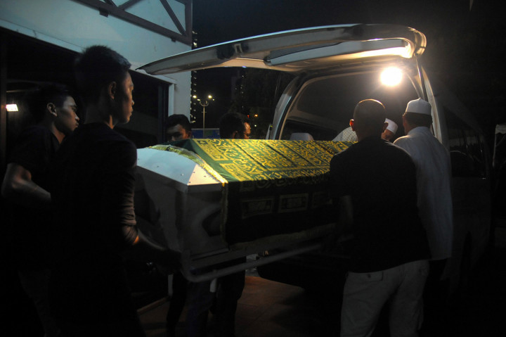 Afridza Syach Munandar, meninggal dunia akibat kecelakaan sesi race 1 kejuaraan Asia Talent Cup 2019 yang digelar di Sirkuit Sepang, Malaysia, pada Sabtu, 2 November 2019 dan jenazah akan dipulangkan dari Malaysia, Senin, 4 November 2019, siang untuk disemayamkan dirumah duka. Antara Foto/Rafiuddin Abdul Rahman