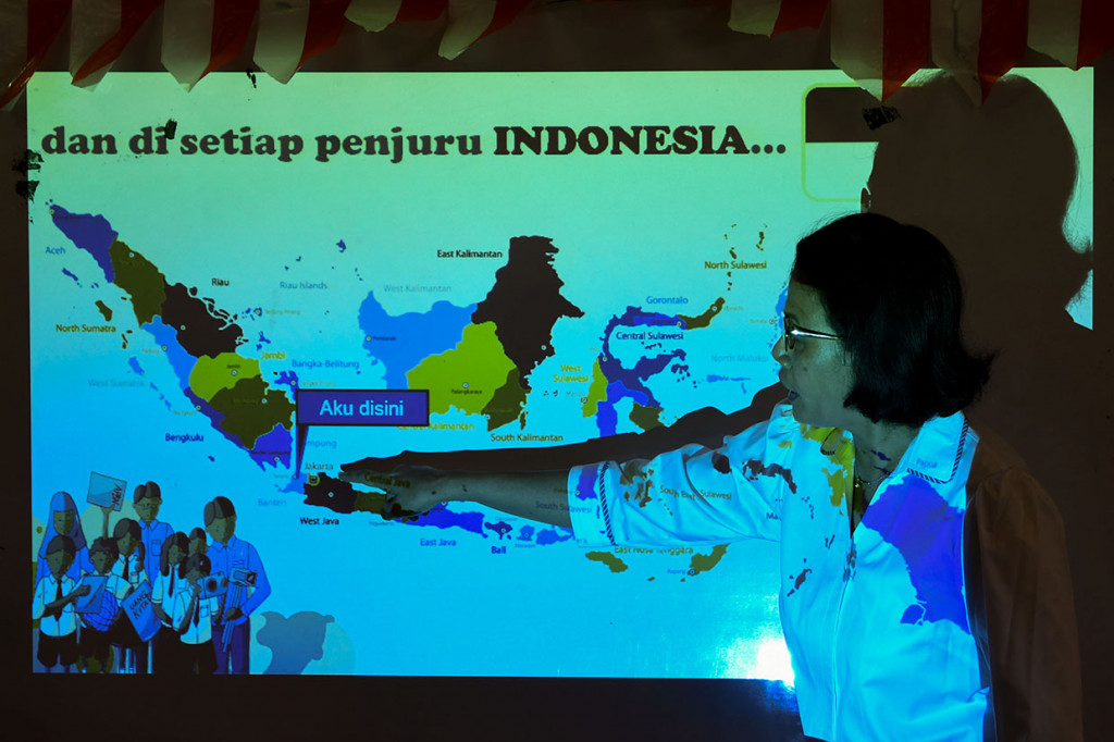 Kemenkeu Mengajar adalah kegiatan mengajar selama satu hari di Sekolah Dasar (SD) secara sukarela dari para pegawai Kemenkeu.