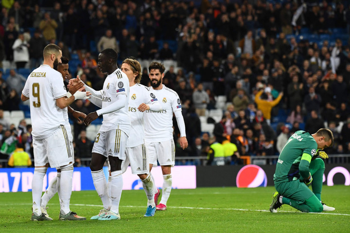 Pesta gol Los Blancos ditutup hattrick Rodrygo di menit 90+2. Kerja sama satu-duanya dengan Benzema diakhiri sontekan pelan yang mengecoh Muslera.