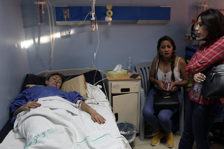 Salah satu korban penikaman menjalani perawatan di Jerash Government Hospital di Jerash, Yordania utara, Rabu, 6 November 2019.