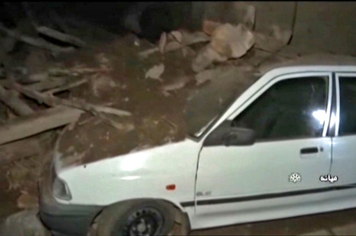 Dikategorikan gempa sedang, gempa dangkal tersebut berkedalaman delapan kilometer (lima mil) dan diikuti lima gempa susulan. Operasi penyelamatan sedang berlangsung di 41 desa. Kerusakan sebagian besar terkonsentrasi di dua daerah.