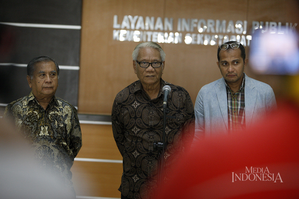 Harjono mengatakan pendaftaran akan dibuka pada 18-30 November 2019. Proses pendaftaran bisa disampaikan melalui alamat e-mail panselmk2019@setneg.go.id atau melalui pos ke Gedung 1 Lantai 2 Kementerian Sekretariat Negara, Jalan Veteran No 18, Jakarta Pusat, 10110.