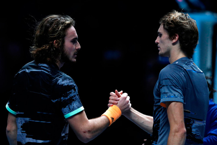 Peserta termuda ATP World Tour Finals tersebut melaju usai menang 6-3, 6-2 atas juara bertahan Alexander Zverev (ATP Finals 2018).