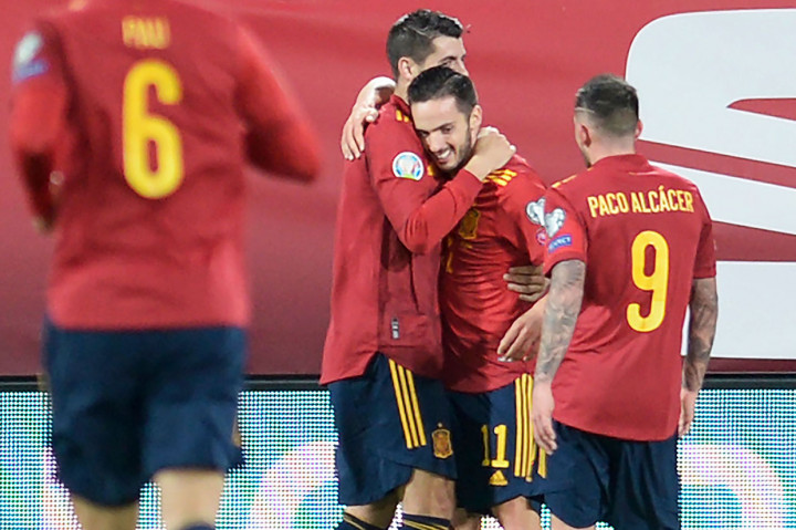 Dua menit kemudian Pablo Sarabia memperbesar keunggulan Spanyol jadi 4-0.