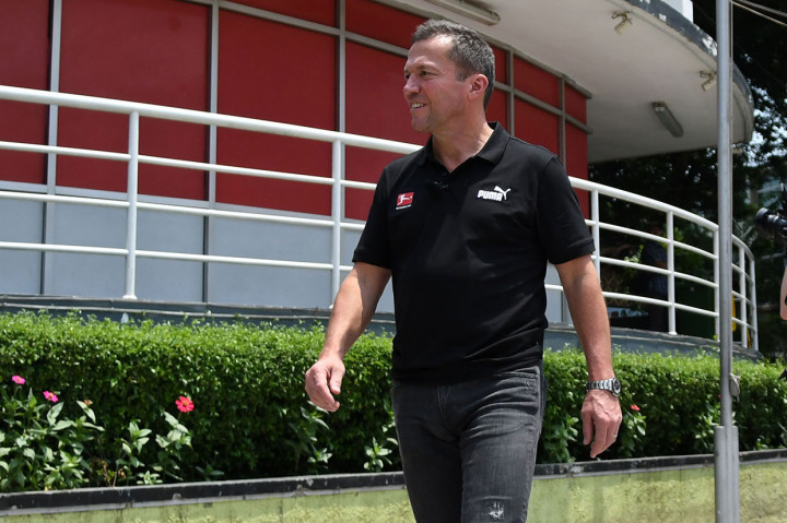 Selama empat hari berada di Jakarta, Matthaus melakukan berbagai rangkaian kegiatan, di antaranya coaching clinic.