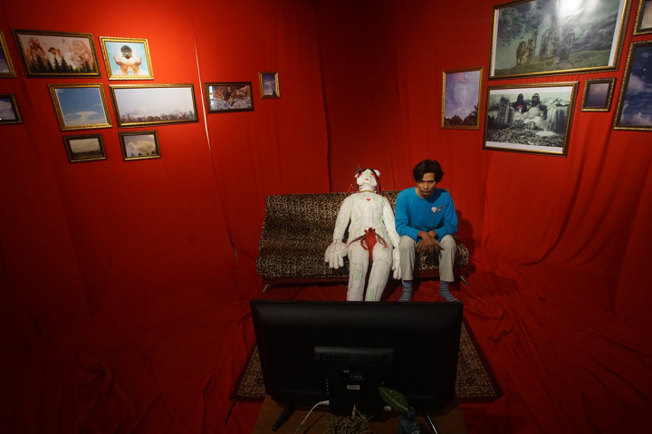 Pameran ini mengangkat tema alam dan lingkungan dengan tujuan untuk mengekspresikan anak dalam menjaga lingkungan namun lewat kesenian.