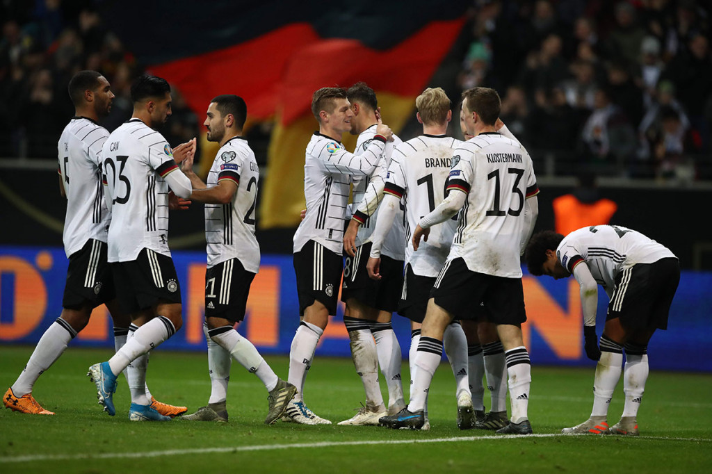 Pada menit ke-73 Goretzka kembali mencatatkan namanya di papan skor untuk membawa Jerman unggul 5-1.