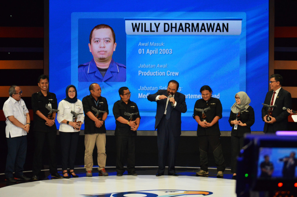 Apresiasi tersebut diberikan langsung oleh Chairman Media Group Surya Paloh. 