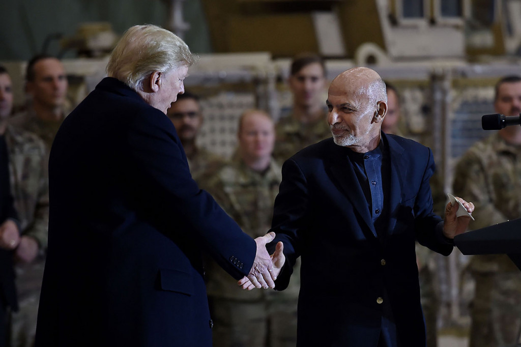 Dalam sambutannya didampingi Presiden Afghanistan Ashraf Ghani, Trump percaya gerilyawan Taliban akan menyetujui gencatan senjata dalam perang paling lama AS. 