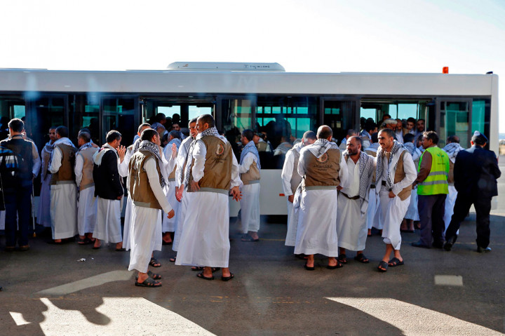 Perserikatan Bangsa-Bangsa berusaha memulai kembali perundingan politik untuk mengakhiri perang yang sudah membunuh puluhan ribu orang dan mengakibatkan jutaan terancam kelaparan. 