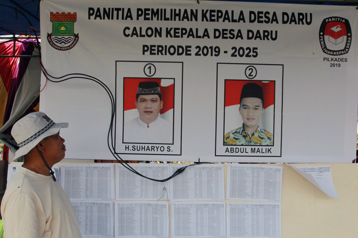 Tidak adanya calon kades lain yang mendaftar membuat bapak dan anak bertarung pada Pilkades Desa Daru 2019.