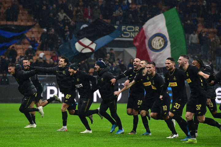 Dengan kemenangan ini, Inter naik ke puncak klasemen Liga Italia dengan 37 poin dari 14 pertandingan. Inter Milan unggul satu poin atas Juventus.