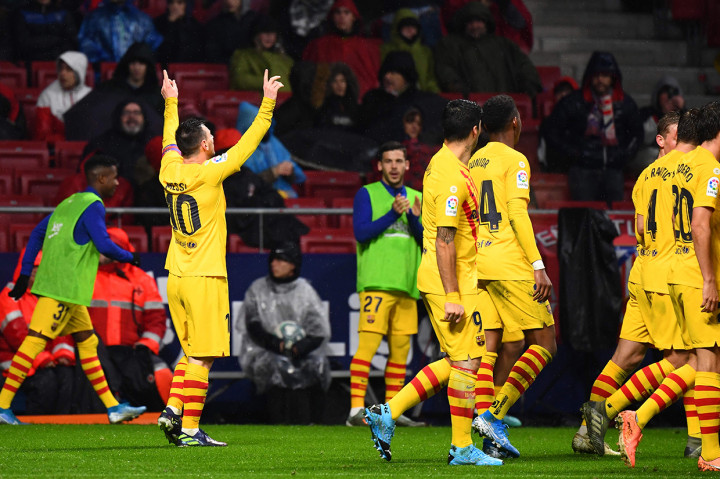 Gol tunggal Lionel Messi di menit akhir membuat El Barca menang 1-0 di Stadion Wanda Metropolitano. AFP Photo/Gabriel Bouys