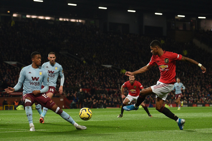 Hasil imbang ini membuat MU menempati posisi sembilan klasemen sementara Liga Inggris dengan koleksi 18 poin. Sedangkan Villa bertengger di urutan 15 dengan 14 angka.