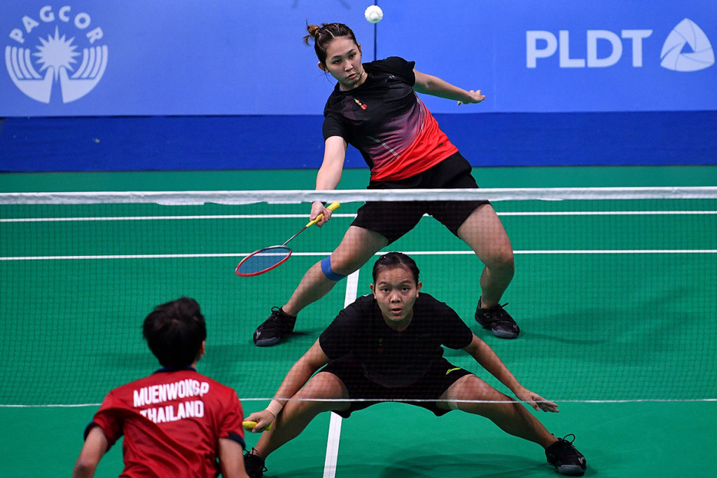 Kekalahan Indonesia dipastikan di partai keempat ketika pasangan Sitia Fadia Silva Ramadhanti/Ribka Sugiarto kalah dari Chayanit Chaladchalam/Phataimas Muenwong dengan skor 8-21 dan 17-21.   